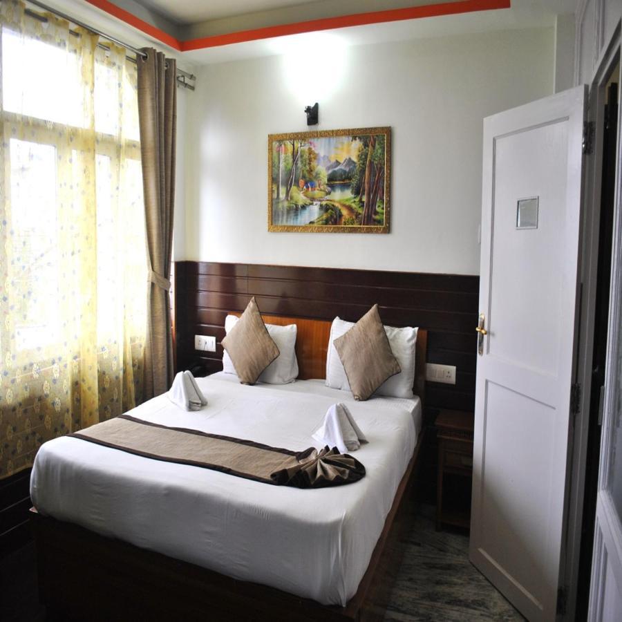 Goroomgo Kasturi Palace Darjeeling Darjeeling  Extérieur photo